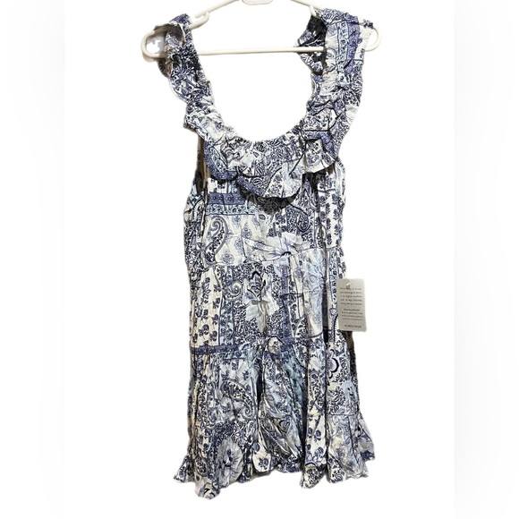 NWT! ANGIE Open Tie back Dress with Tiered Skirt and Ruffles, Size M - Picture 4 of 7